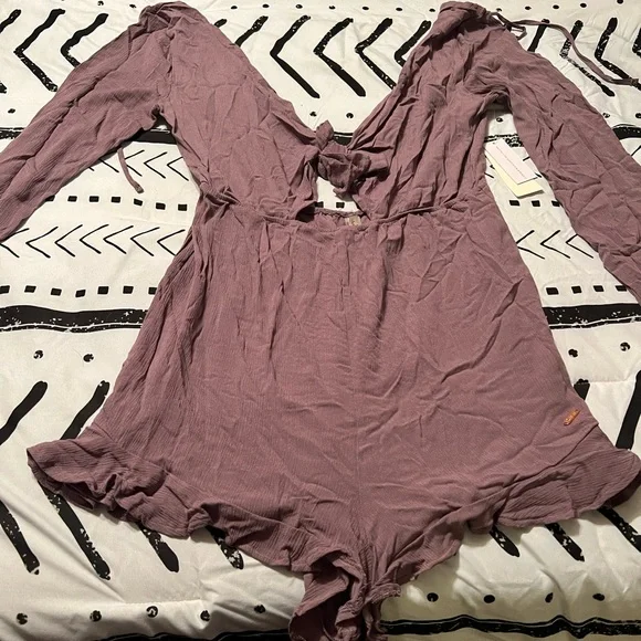 Raisins purple romper - Picture 1 of 4
